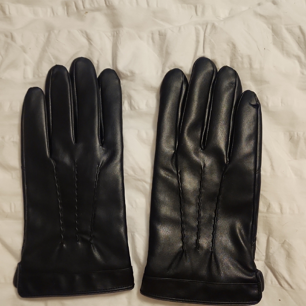 3M Women's Soft Thinsulate Waterproof Black Leatherlike Warm Lined Gloves